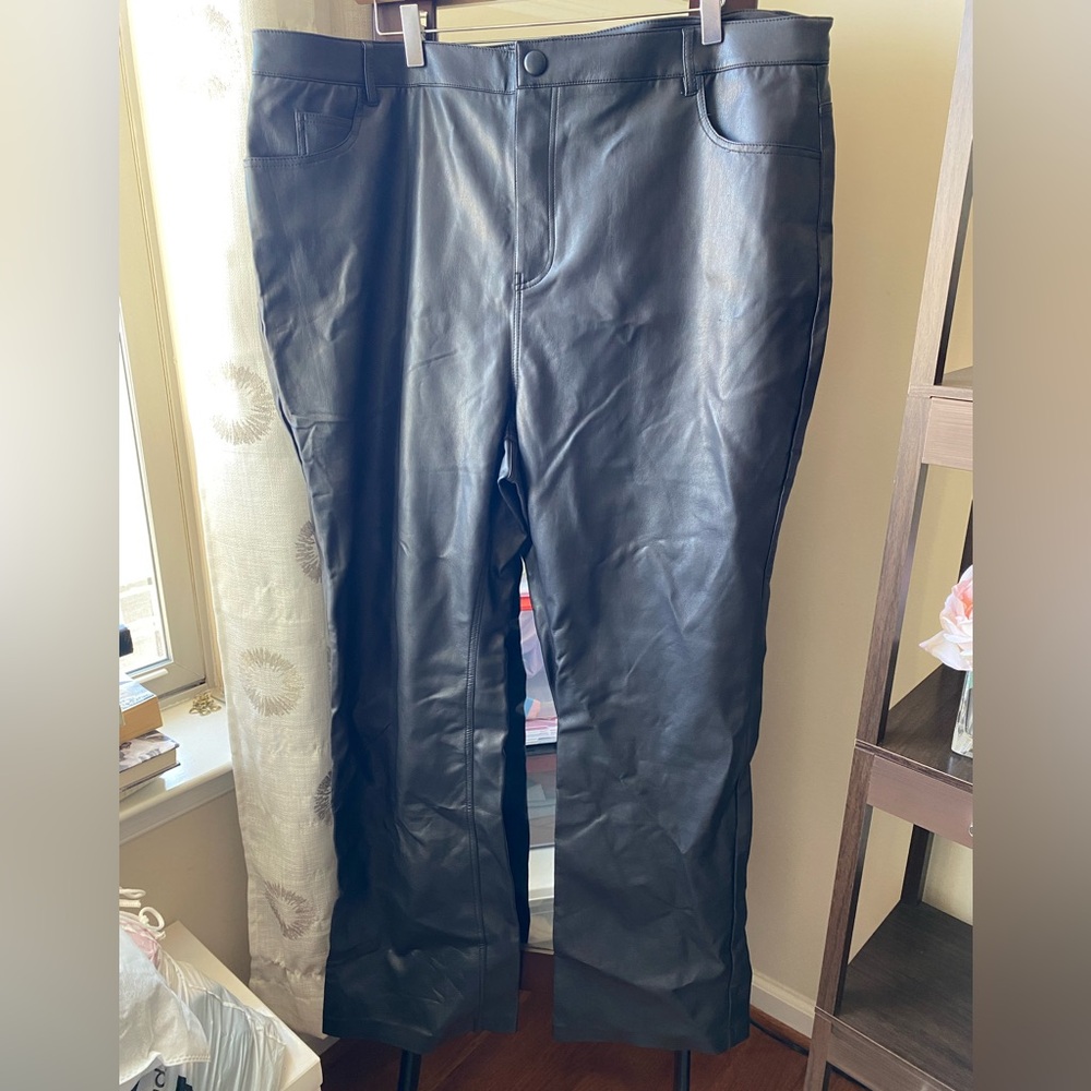 NWT! Faux leather pants from Eloquii, size 20
